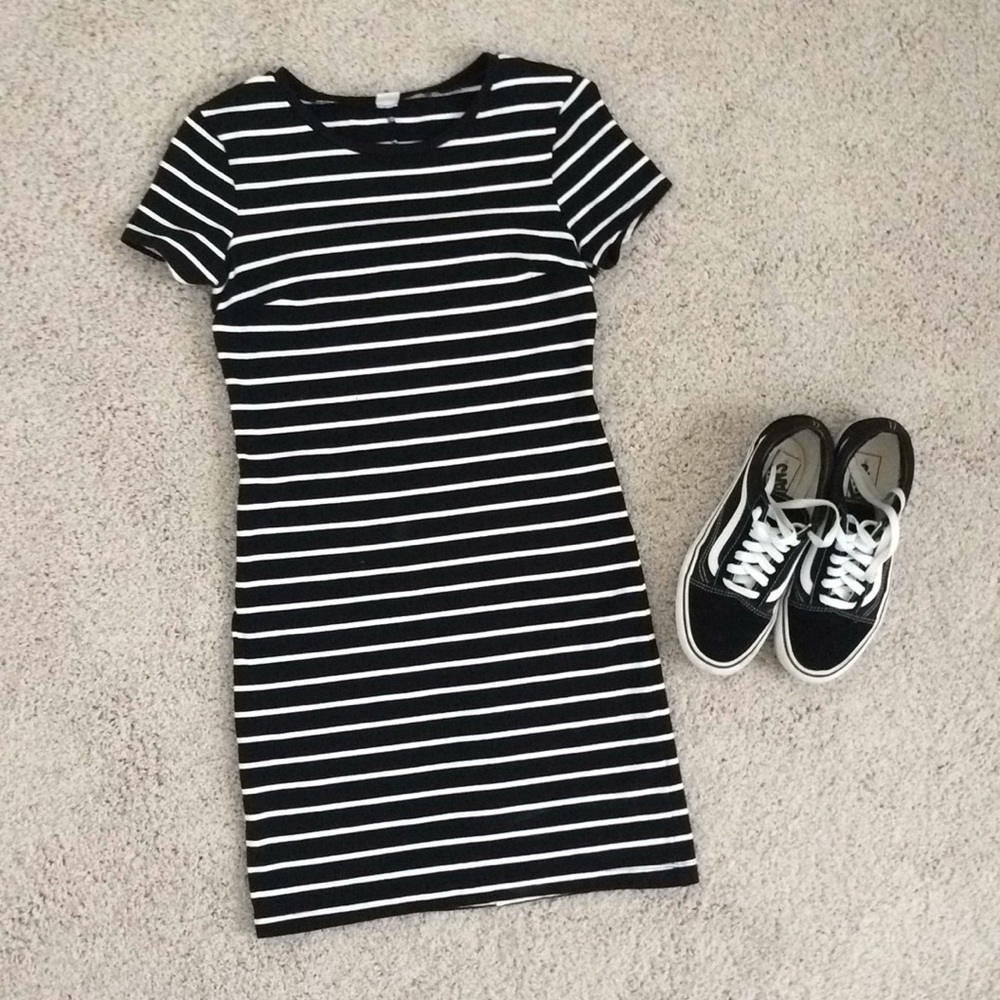 Striped Fitted T-shirt Dress
